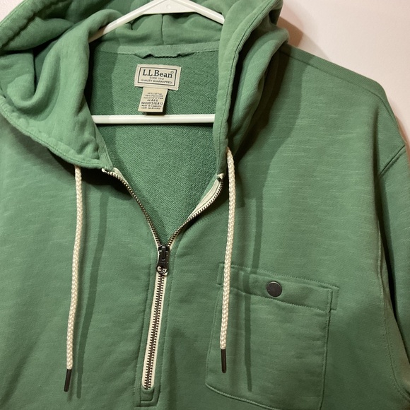 Men’s LL Bean Bundle , Zip Front Hoodie and Logo T Shirt - Picture 3 of 6